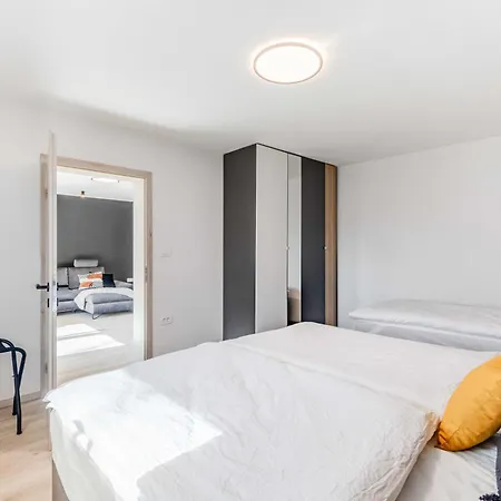 Alps2sea House Apartment Srpenica